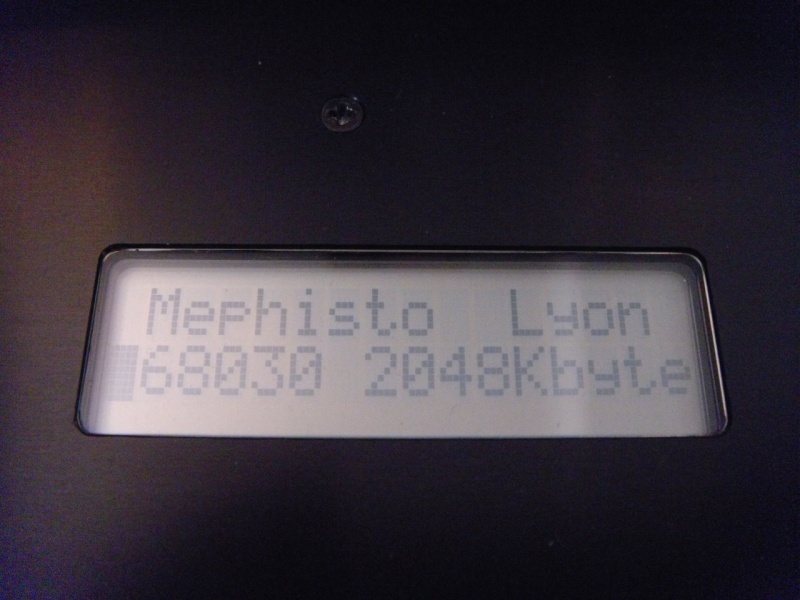 Datei:Mephisto Lyon 68030 Bild 4.JPG