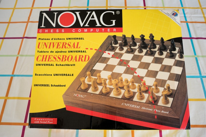 Datei:Novag Universal Chessboard Bild 2.jpg